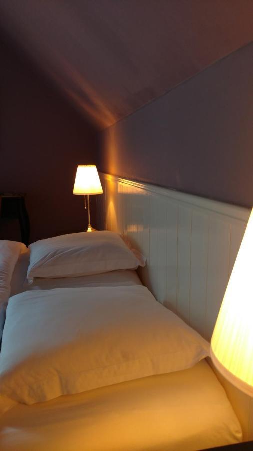 Bonbon Chambre D'Hotes Saint-Julien-de-Lampon Kültér fotó