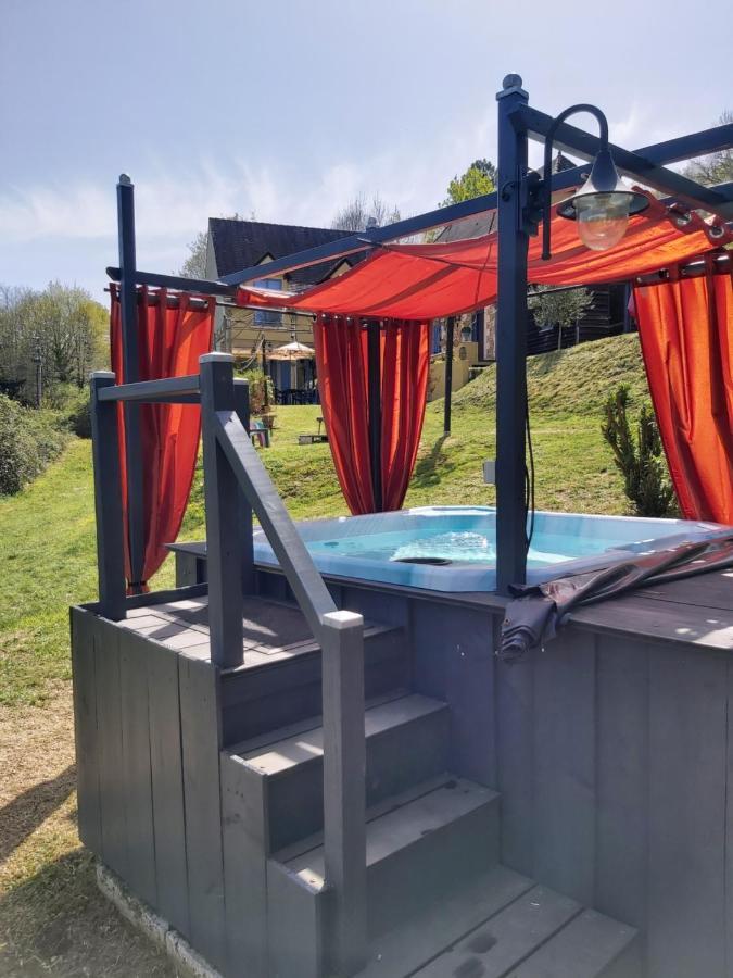 Bonbon Chambre D'Hotes Saint-Julien-de-Lampon Kültér fotó